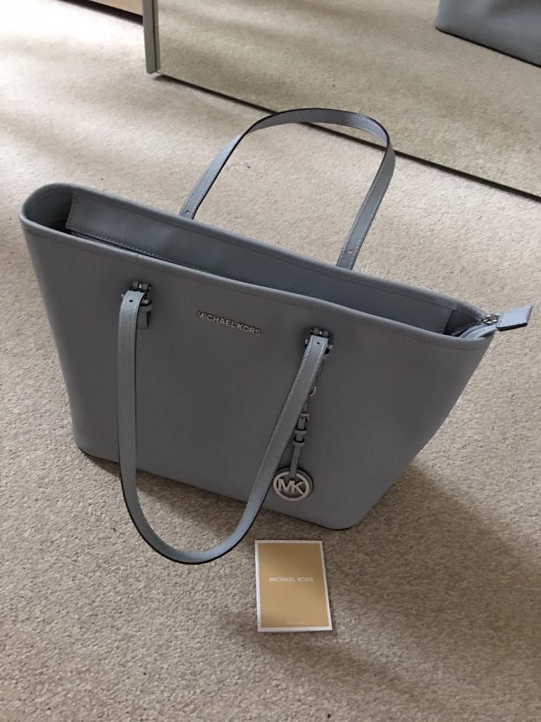 michael kors blue tote